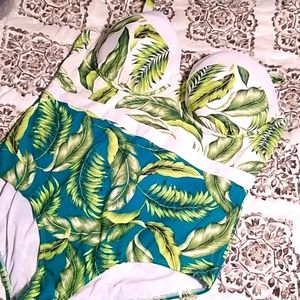 Gabifresh Palm contrast one piece swimsuit 22 E/F
